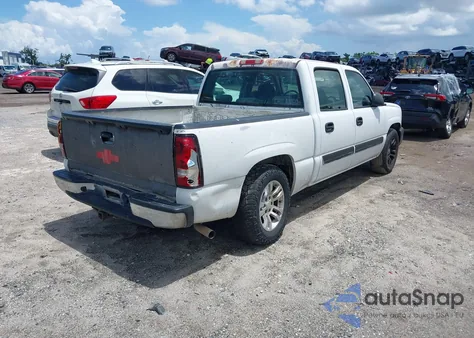 2005 Chevrolet Silverado Ls z USA, uszkodzony, nr VIN 2GCEC13T451352812
